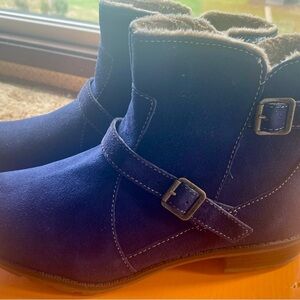 Sporto Women's Blue Suede Ankle Boots